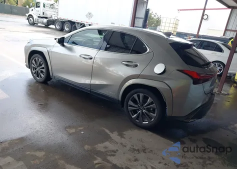 2022 Lexus Ux 250H F Sport z USA, uszkodzony, nr VIN JTHE9JBH4N2062855